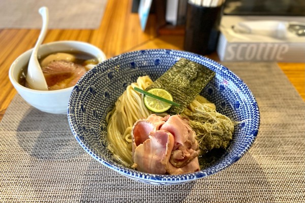「【限定】特製地鶏の昆布水つけ麺 ¥1450」@RAMEN GOSSOU 新橋店の写真