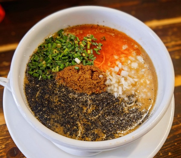 「如水流担担麺」@徳川町 如水 本店の写真