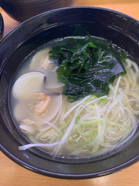 「はまぐり塩ラーメン(麺屋海神監修)」@スシロー いわき平店の写真