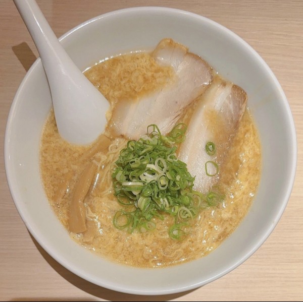 「玉子とじラーメン」@背脂醤油ラーメン 京都左京の写真