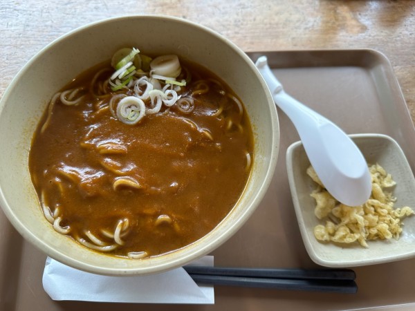 「カレーそば(530円)」@そば太田の写真