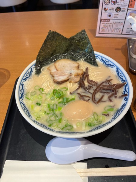 「吉丸ラーメン」@由丸 溜池店の写真
