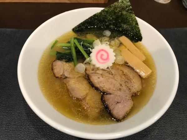 「塩らー麺」@手打ち 蓮の写真