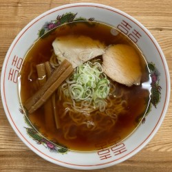 【ユーザーレビュー】ラーメン中