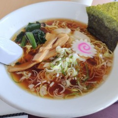 ピクニック コート 堀金店の画像