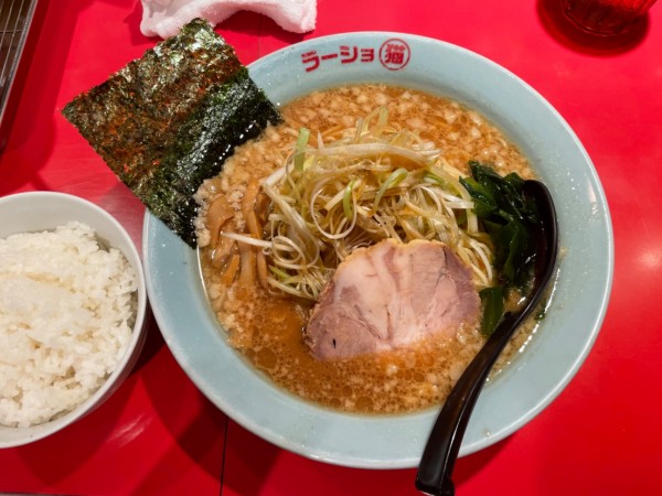 「ネギ味噌ラーメン中 ¥1050 ライス ¥100」@ラーショ マルミャーの写真