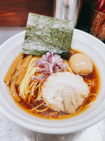 「睡蓮流無化調八王子らーめん」@麺や 睡蓮の写真