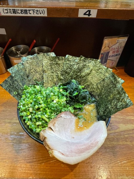 「ラーメン(並)+のり+万能ねぎ」@末廣家の写真