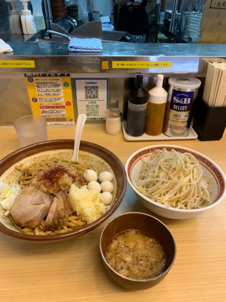 「辛い汁なし」@麺屋 顎で喰らえの写真