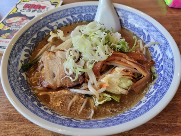 「塩野菜ラーメン ※クーポンで500円」@らーめんの ぼうやの写真