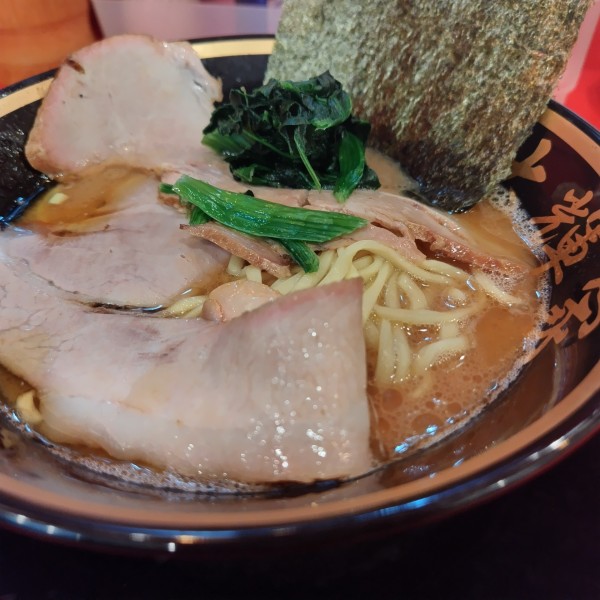 「朝ラーメン　680円」@横浜家系ラーメン 大輝家の写真