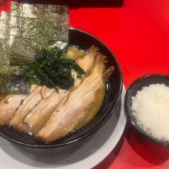 家系らーめん しずく家の画像