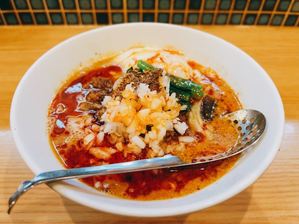 「冷やし担々麺 温玉のっけ」@ほっこり中華そば もつけの写真