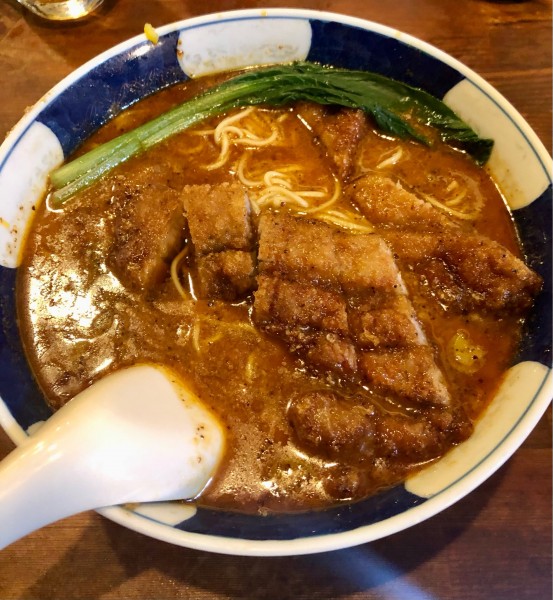 「ぱいこうだんだんめん中辛」@支那麺 はしご 銀座本店の写真