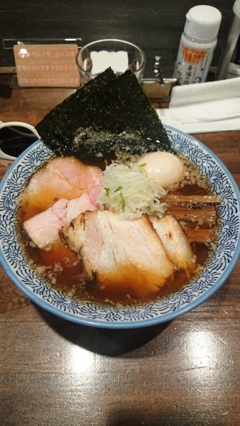 「特製中華蕎麦」@中華そば榮田の写真