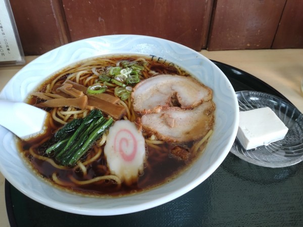 「ラーメン550円」@奈可゛島食堂の写真