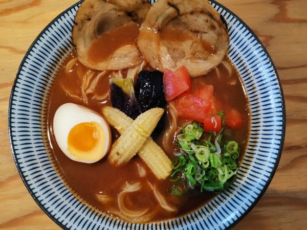 「スパイスラーメン」@スパイスラーメン 宮本カレーの写真