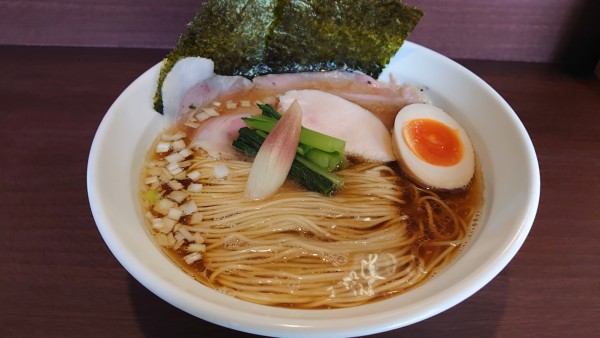 「カマスと背黒煮干の醤油」@メヂカそば 吟魚の写真