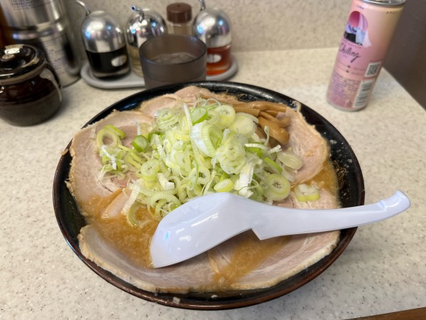 「チューシューみそラーメン」@こってりらーめん なりたけ 津田沼店の写真