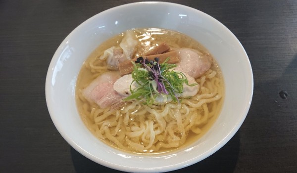 「中華そば 塩(手もみ麺) 950円」@中華そばのあい川の写真