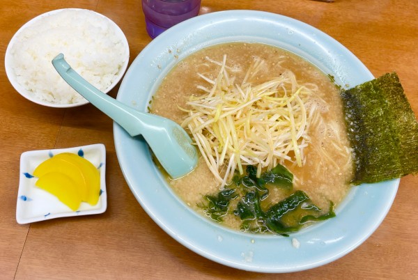 「ネギ味噌ラーメン & ライス」@ラーメンショップ なまず峠店の写真