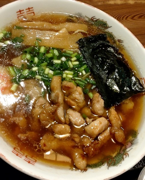 「ラーメン(715円税込)」@食堂モンキーの写真