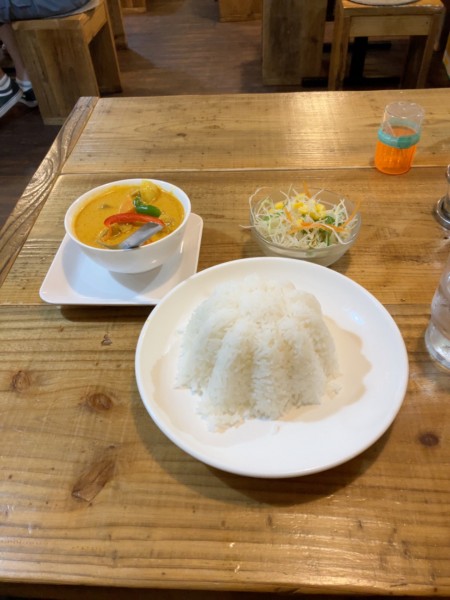 「チェンマイカレー 800円」@バンコック コスモ食堂の写真