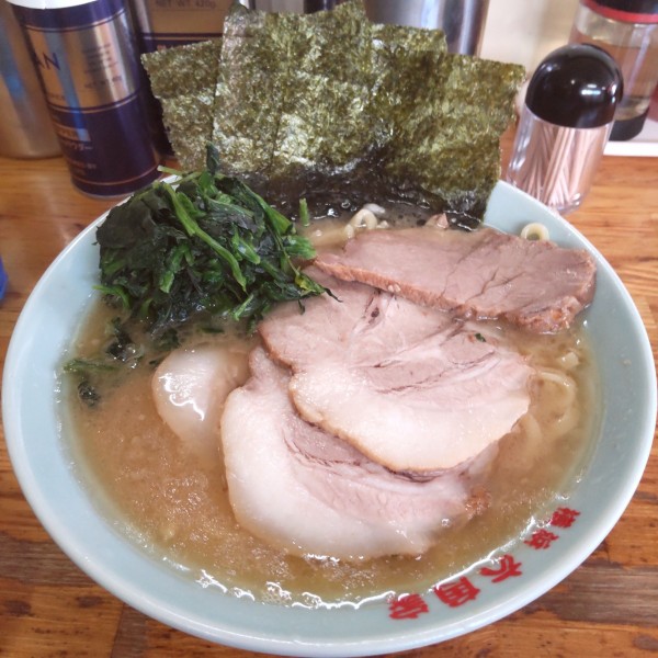 「チャーシューメン（￥1,000）＋ほうれん草増し（￥100）」@六角家 本店の写真