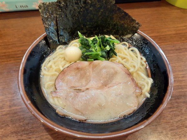 「塩ラーメン」@横浜家系ラーメン 大岡家 鶴川店の写真
