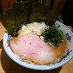 らーめん（800円）