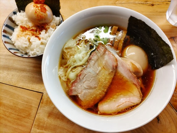 「手打特中華そば·味玉ごはん」@白河手打中華そば  一番いちばんの写真