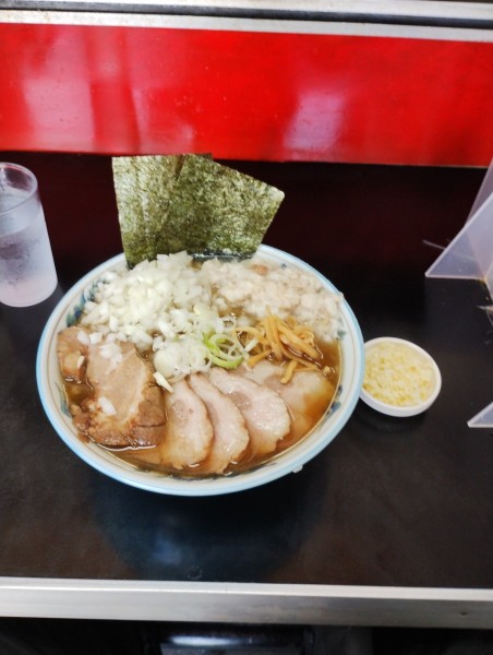 「チャーシュー麺+ニンニク+玉ねぎ　1200円」@手打ち中華そば 酒田 河原町店の写真