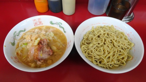 「ラーメン（900円）＋シークァーサーつけ麺（150円）nA」@ラーメン二郎 相模大野店の写真