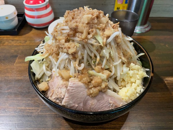 「中ラーメン」@熊谷肉飯店の写真