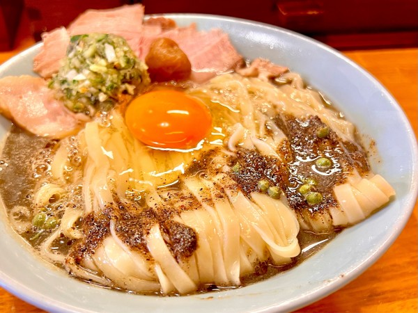 「冷やし昆布水まぜそば（800円）」@豚骨らーめん れんの写真