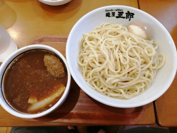 「濃厚極太つけ麺（大盛）＋煮たまご」@麺屋 三郎の写真
