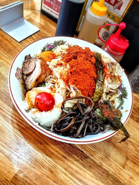 「冷やしまぜそば」@デカ盛り戦隊 豚レンジャーの写真