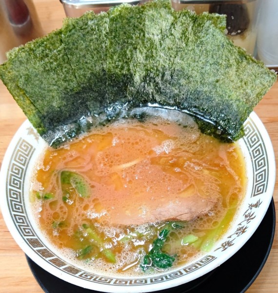 「裏むさ並」@横浜ラーメン 裏武蔵家 西千葉本店の写真