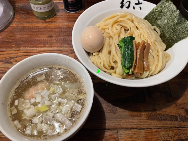 「煮干しつけそば、ワンタン、味玉、大盛り」@中華そば 幻六の写真