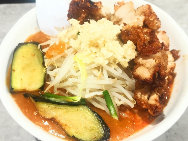 「あんかけDX」@旨辛ラーメン表裏 高田馬場店の写真