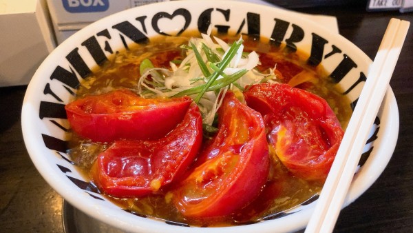 「【限定】冷梅酸辣湯麺 トマトTP」@我流酸辣湯麺 拉麺勇気の写真