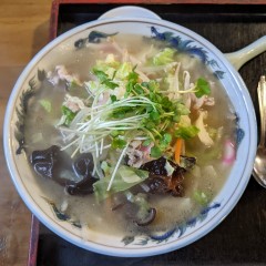 さか本そば店の画像