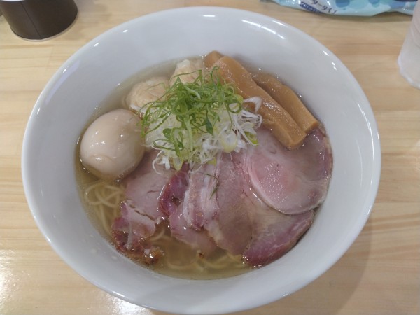 「特製塩ラーメン¥1200-」@NAGASHARIの写真