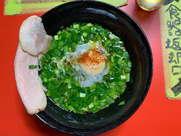 「ニラそば」@中華そば 丸岡商店 京橋本店の写真