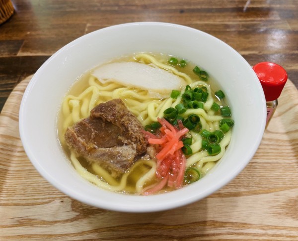 「沖縄そば（￥850）」@小花の写真