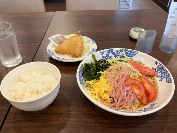 「七彩の冷やし中華　醤油」@バーミヤン 春日部豊町店の写真