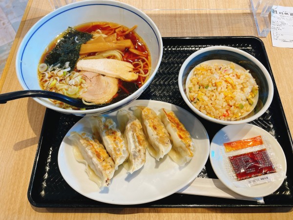 「純鶏ラーメン+Aセット」@麺処 直久 晴海トリトン店の写真