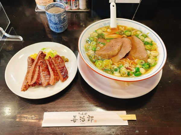 「厚切り牛タンラーメン+牛タン単品」@たんや善治郎 仙台駅 駅前本店の写真