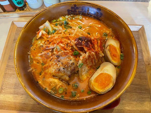 「味玉旨辛味噌ラーメン」@味噌乃家 熊本十禅寺店の写真