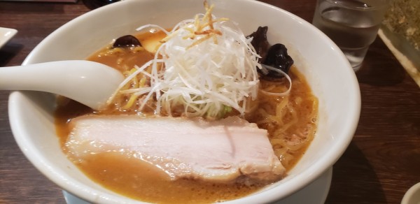 「濃厚味噌ラーメン」@麺屋 雪風 すすきの店の写真